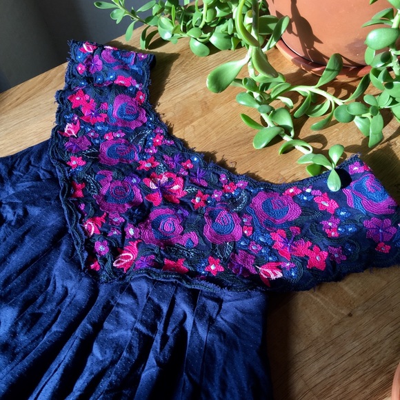 *SOLD*Free People in the flowers mini dress. - Picture 4 of 7